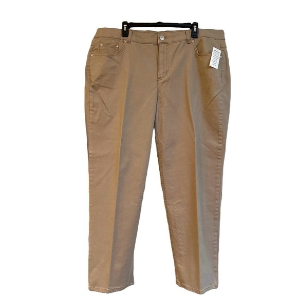 JUST MY SIZE, NWT, WOMENS, SLIMMING, STRETCH JEANS IN KHAKI. SIZE 22W SHORT - Picture 3 of 7